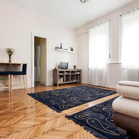 Home Away Apartment Budapest Szoba fotó