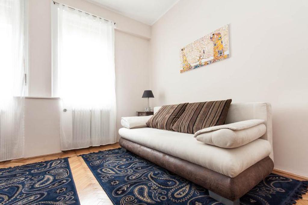 Home Away Apartment Budapest Szoba fotó